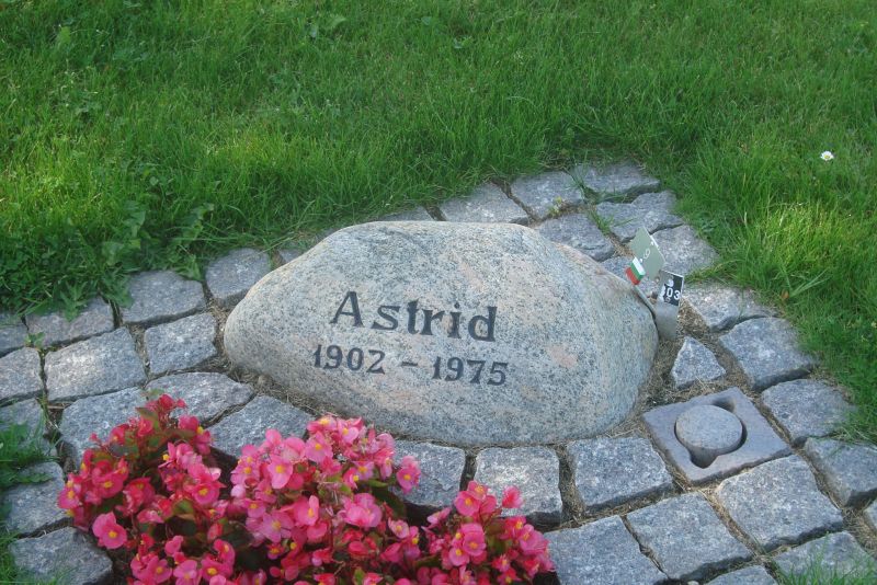Astrid.JPG