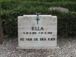 Ella.jpg